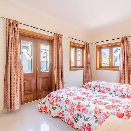 Cantinho Dos Fernandes Ii