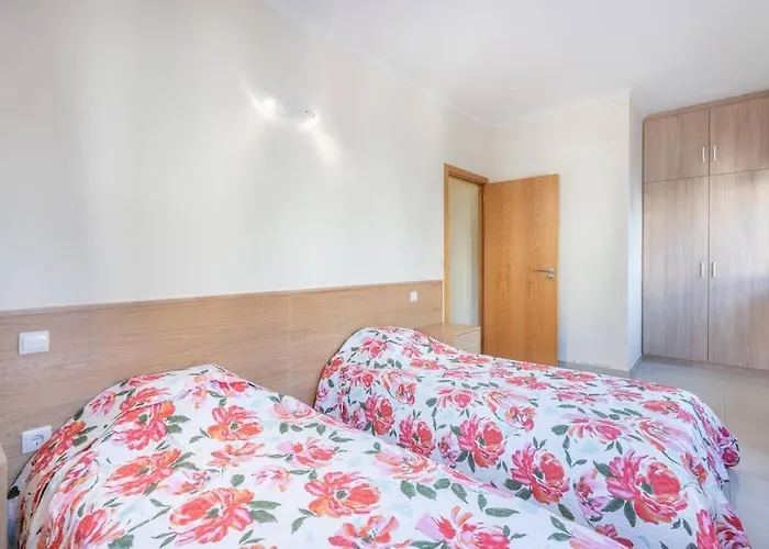 Cantinho Dos Fernandes Ii